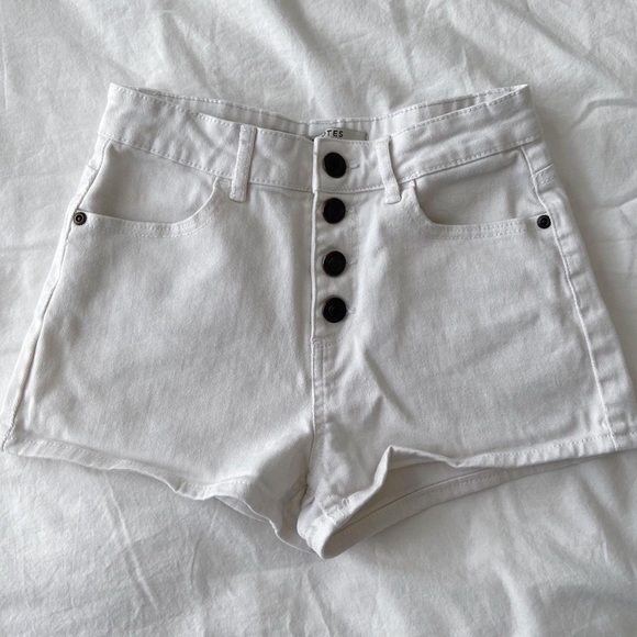 White Denim Shorts - Picture 1 of 3